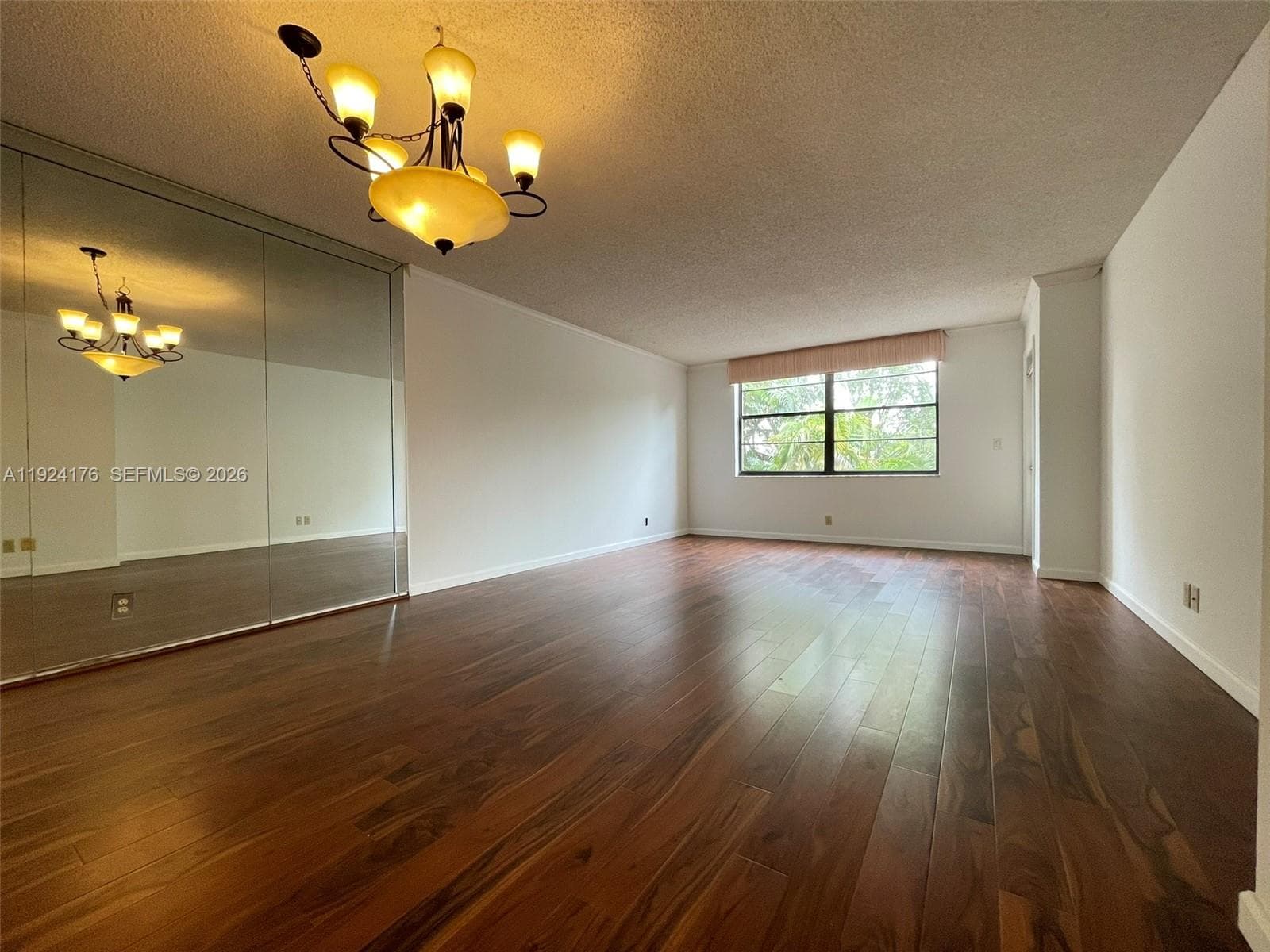 EMERALD HILLS C C APTS CO · #308 in Hollywood - Photo 4