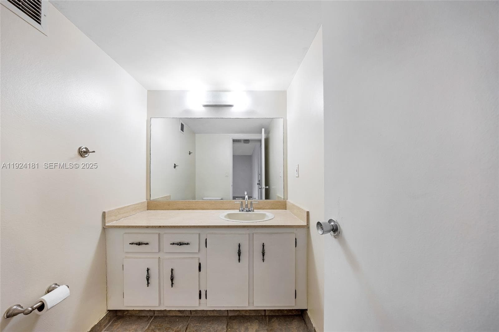 OLYMPUS CONDO PHASE · #117 in Hallandale Beach - Photo 26