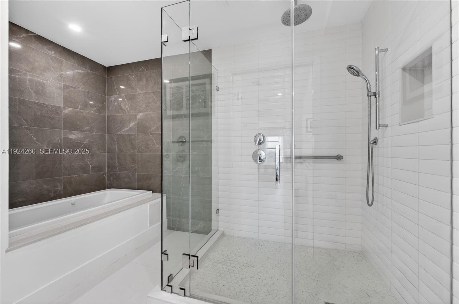 PILOT HOUSE CONDO · #918 in Fort Lauderdale - Photo 38