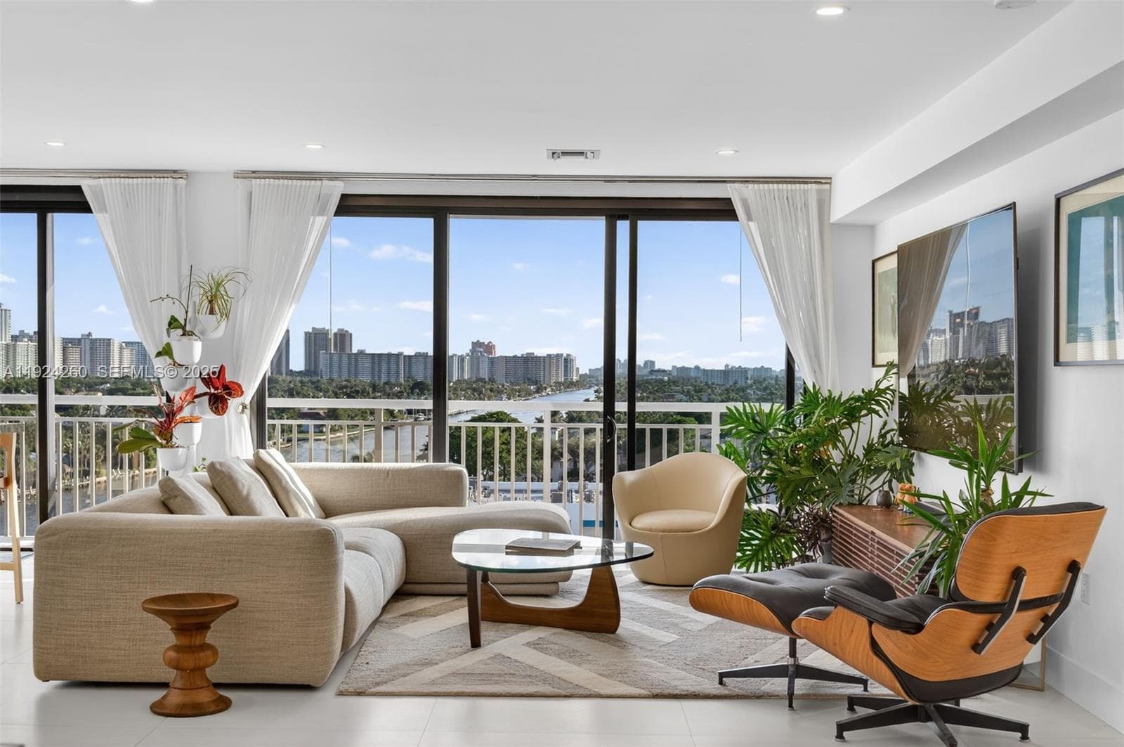 PILOT HOUSE CONDO · #918 in Fort Lauderdale - Photo 14
