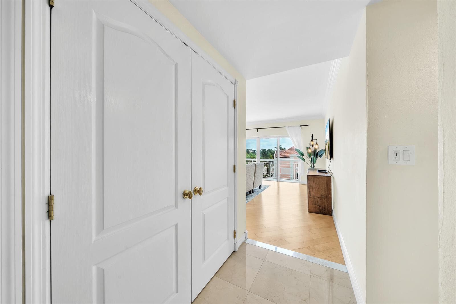 4 Entrance (2)