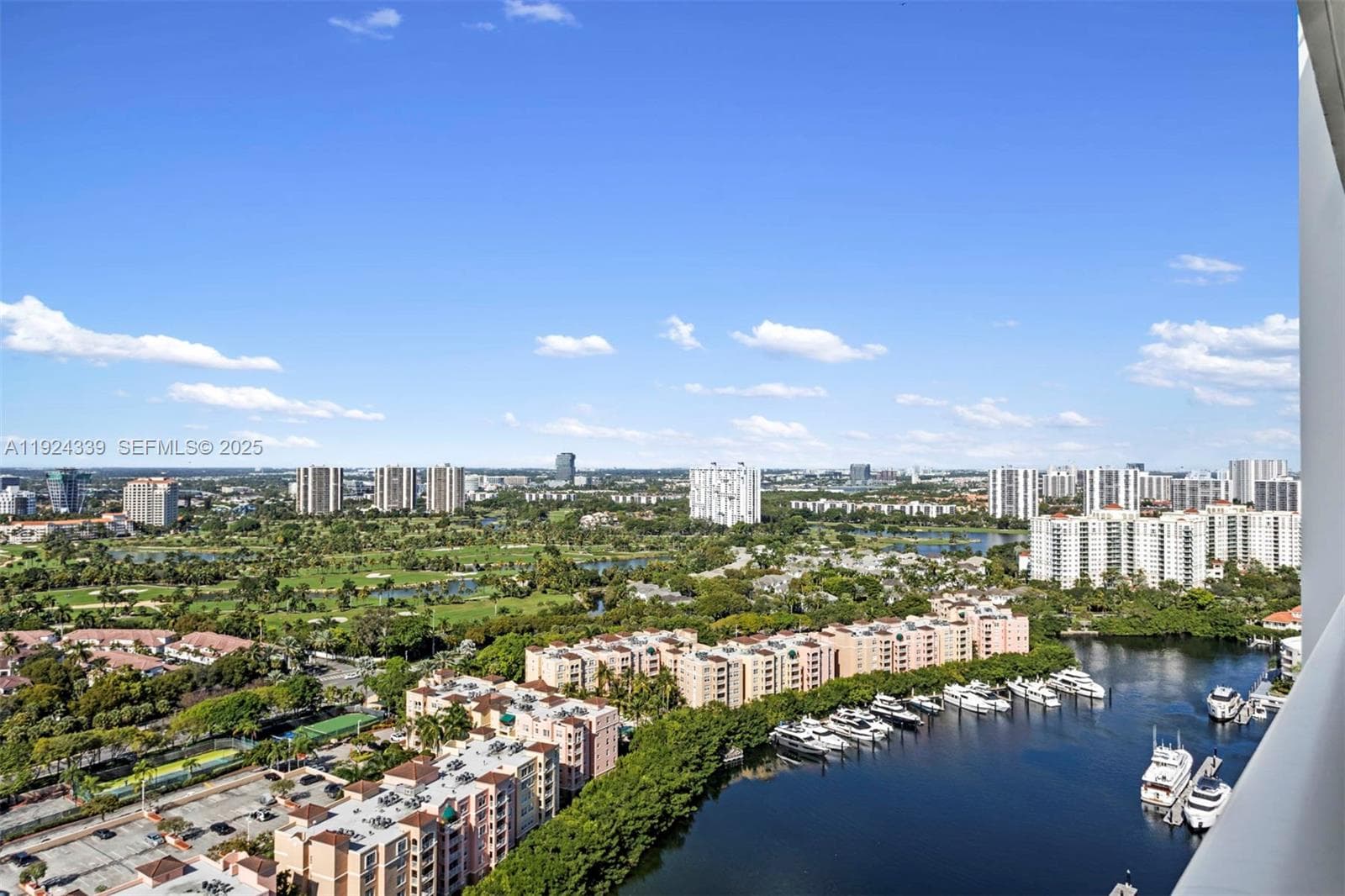 TURNBERRY MARINA TOWER · #26-C in Aventura - Photo 24