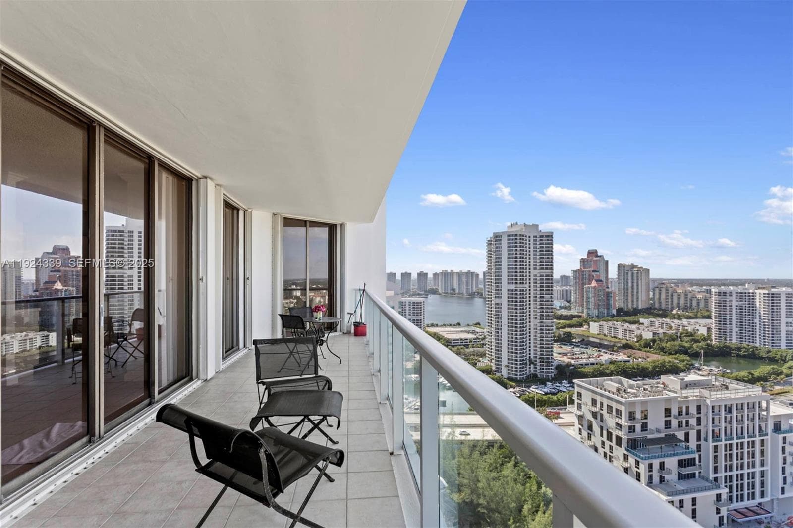 TURNBERRY MARINA TOWER · #26-C in Aventura - Photo 21