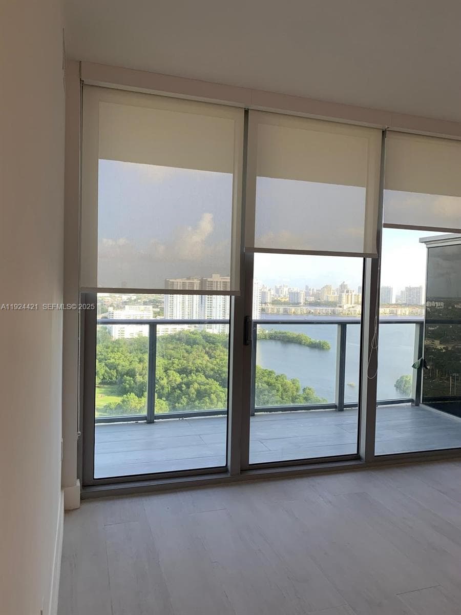 THE HARBOUR NORTH CONDO · #2302 in North Miami Beach - Photo 14