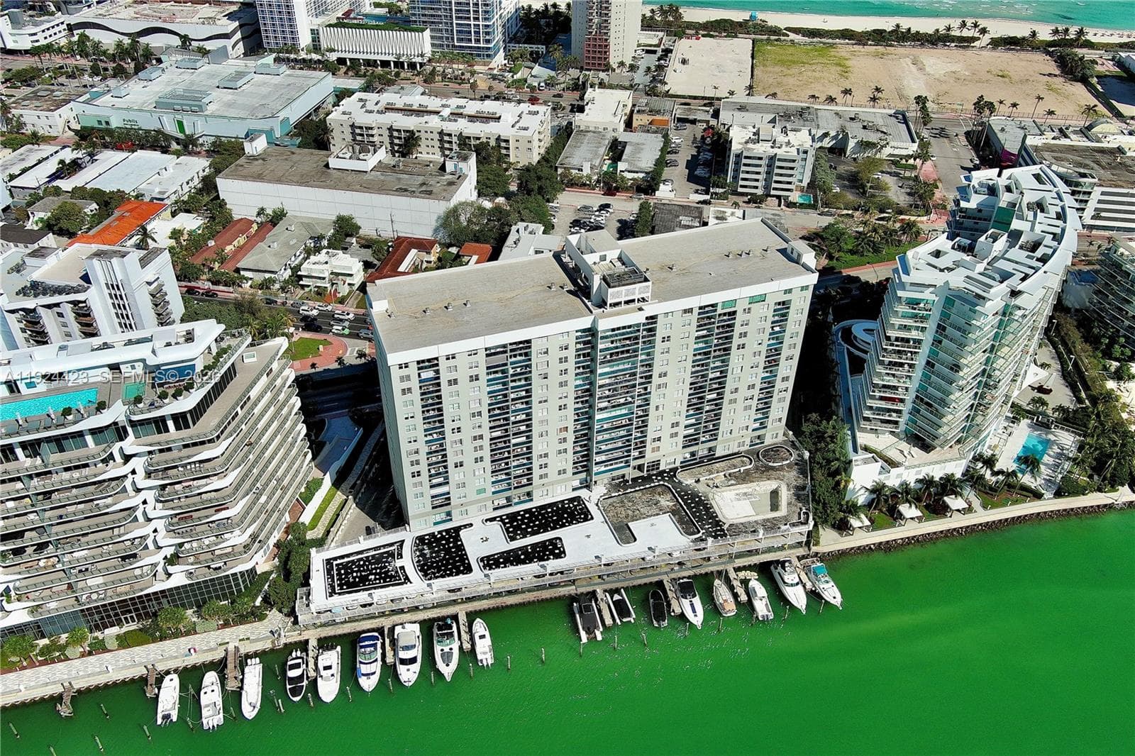 AQUASOL CONDO · #11B in Miami Beach - Photo 15