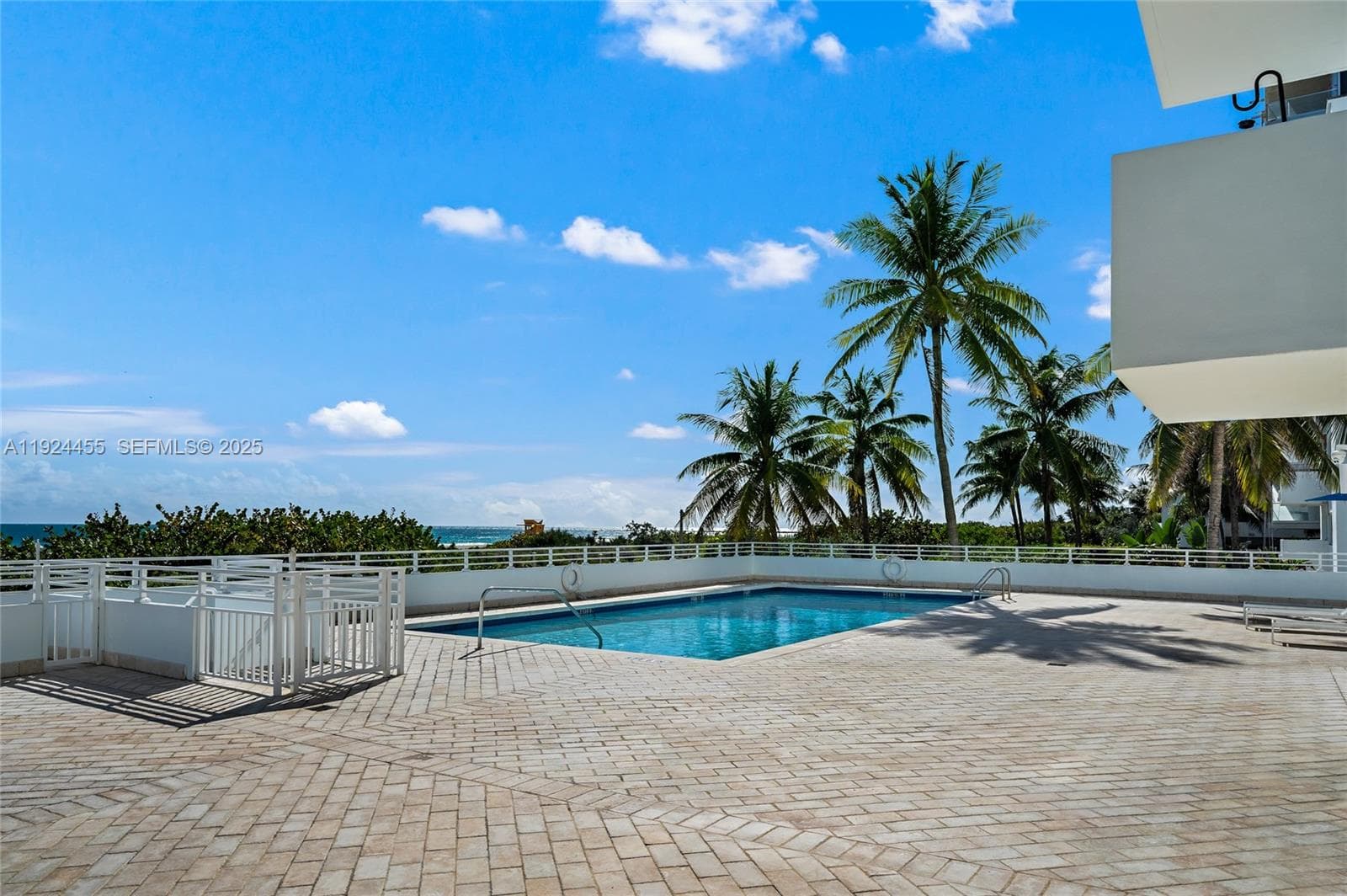 Ocean Point Condominium · #510/511 in Miami Beach - Photo 22