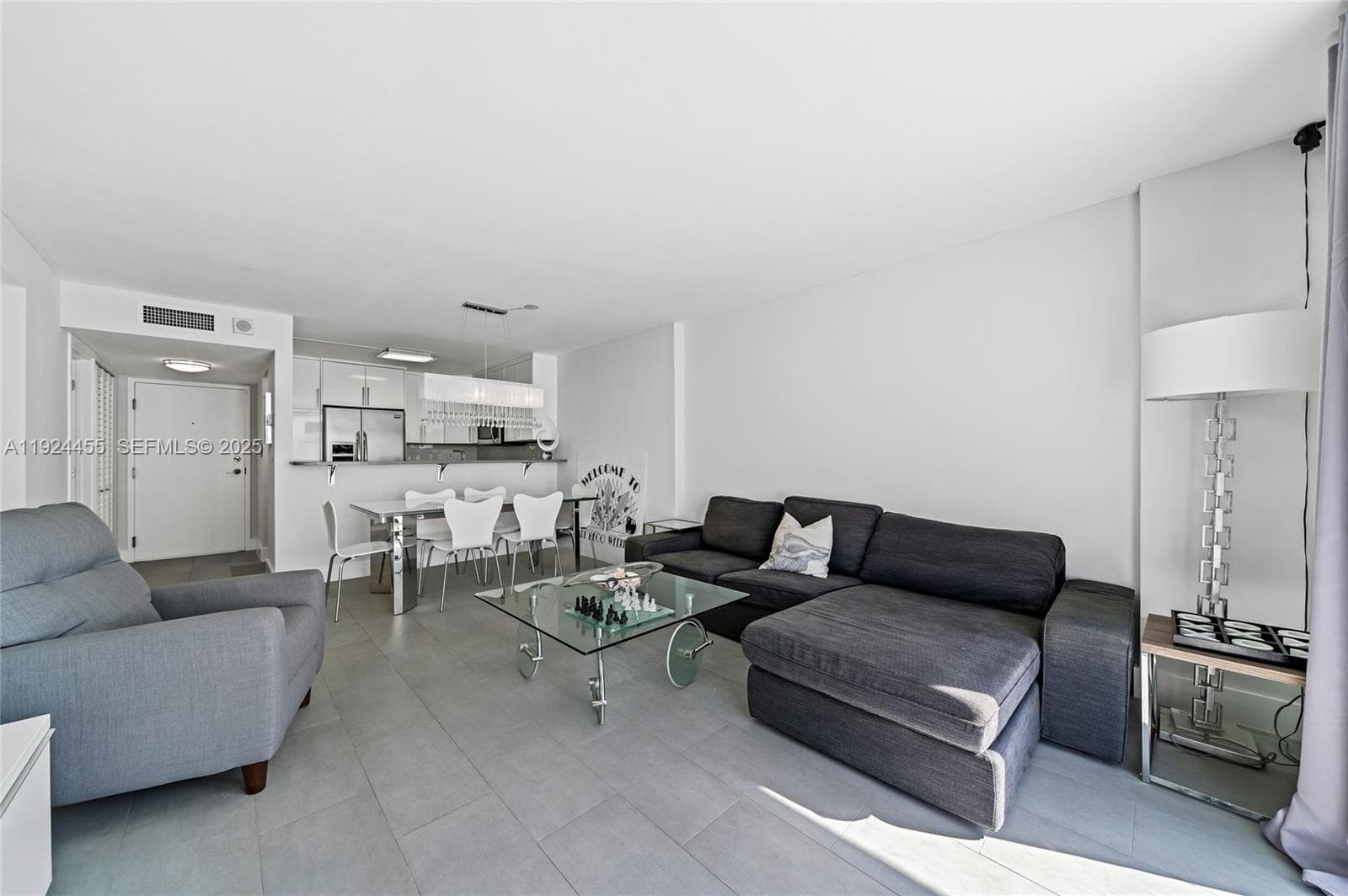 Ocean Point Condominium · #510/511 in Miami Beach - Photo 3