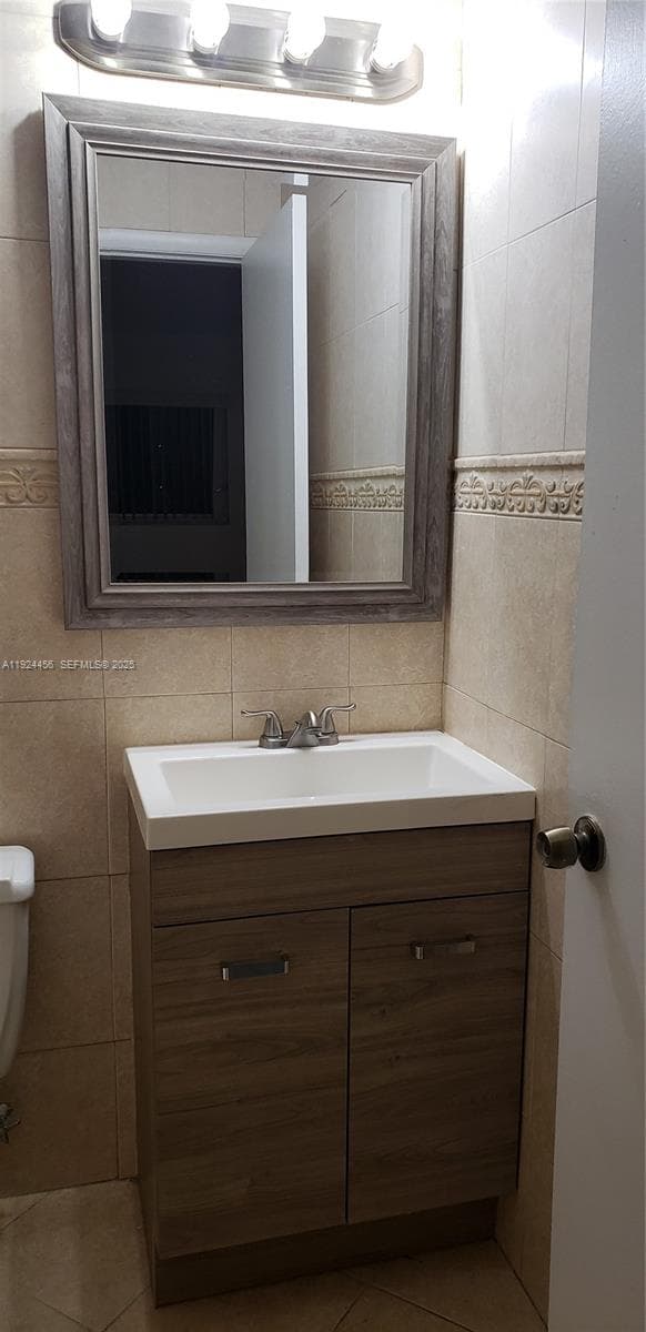 SEVENTEENTH GREEN CONDO · #206 in Hallandale Beach - Photo 13