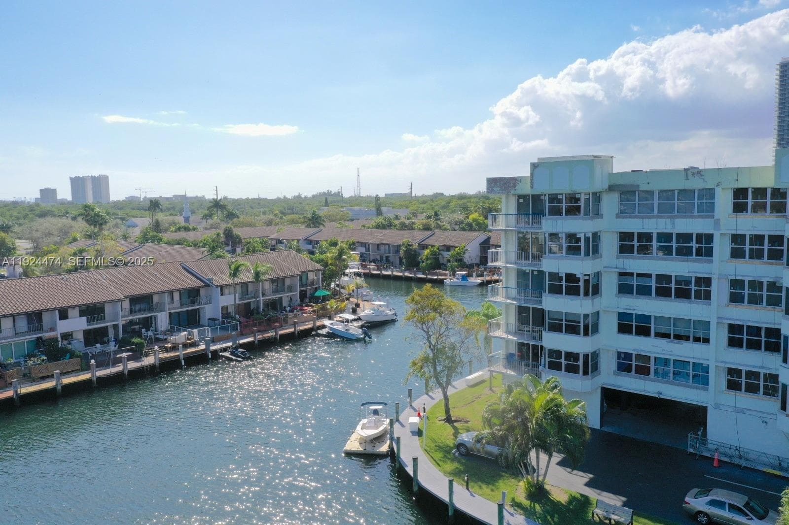 REEF CLUB SOUTH · #5G BOAT SLIP INCLUDED in North Miami Beach - Photo 17