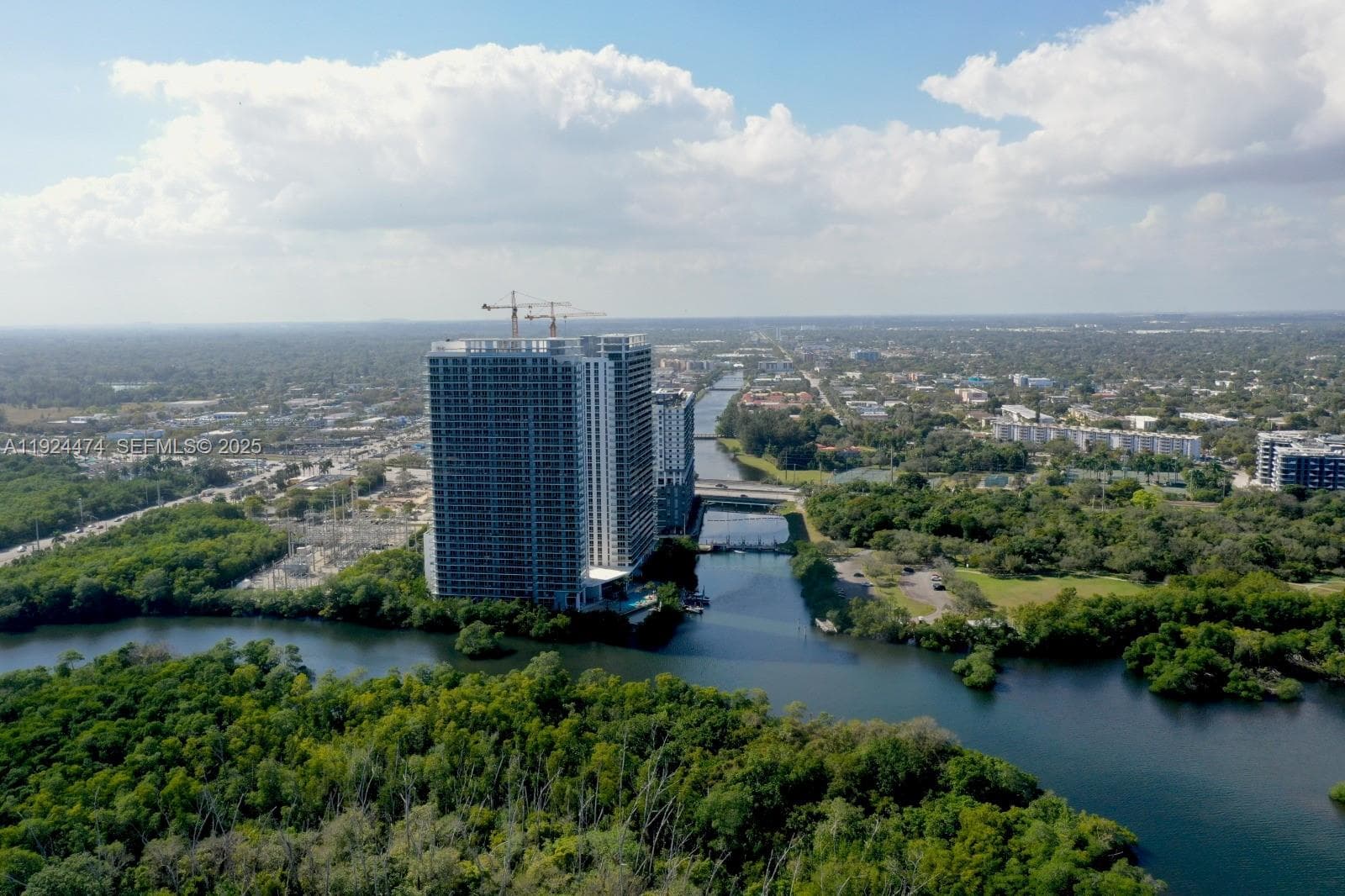 REEF CLUB SOUTH · #5G BOAT SLIP INCLUDED in North Miami Beach - Photo 12