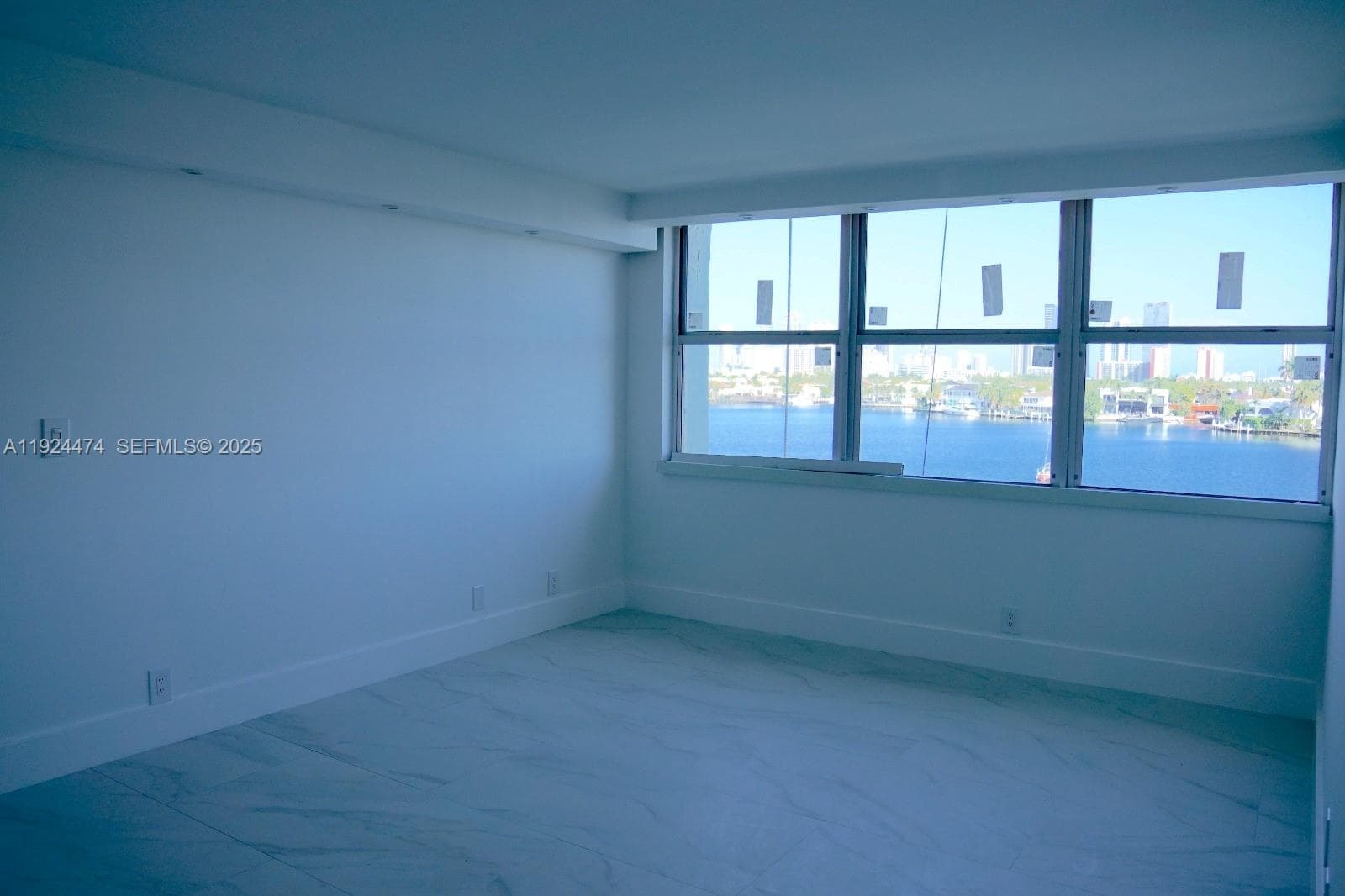 REEF CLUB SOUTH · #5G BOAT SLIP INCLUDED in North Miami Beach - Photo 3