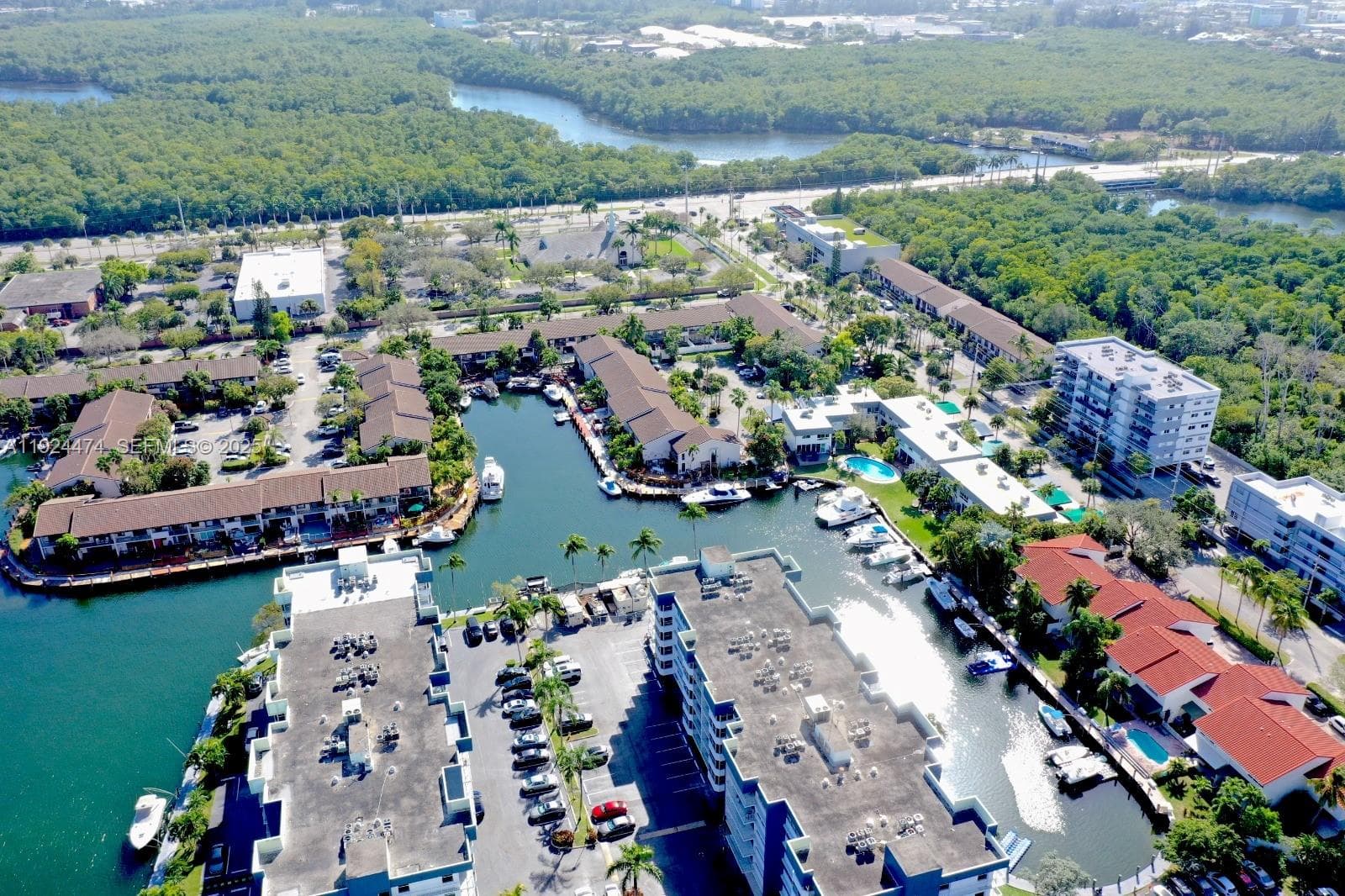 REEF CLUB SOUTH · #5G BOAT SLIP INCLUDED in North Miami Beach - Photo 18