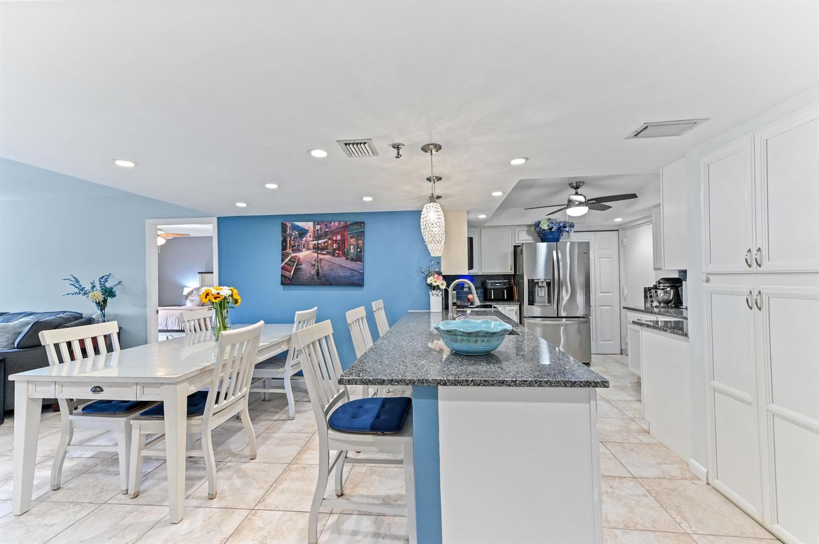 Kitchen and Diningroom