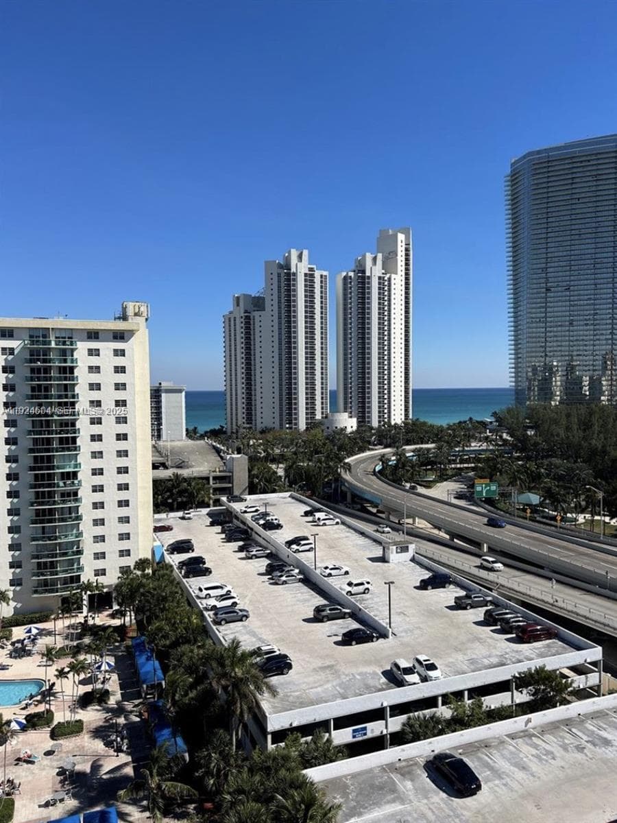 OCEANVIEW BUILDING B COND · #1402 in Sunny Isles Beach - Photo 7