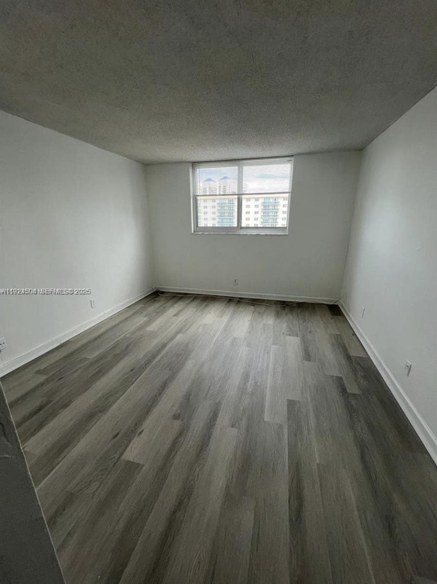 OCEANVIEW BUILDING B COND · #1402 in Sunny Isles Beach - Photo 10