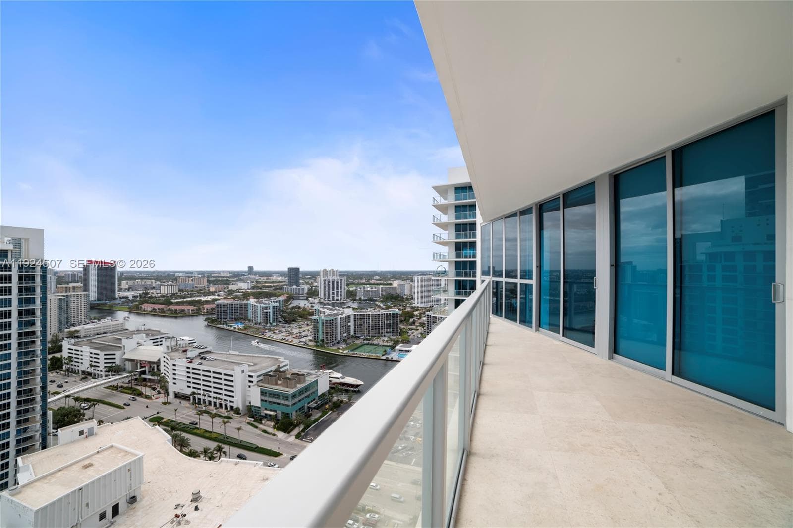 OCEAN PALMS CONDO · #2907 in Hollywood - Photo 14