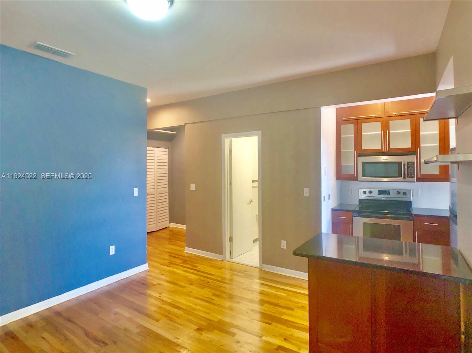 ARVILLA CONDO · #203 in Miami Beach - Photo 15
