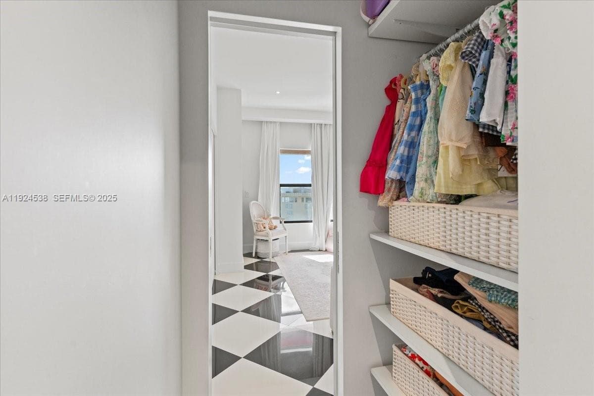 CRICKET CLUB CONDO · #PH05 in Miami - Photo 16