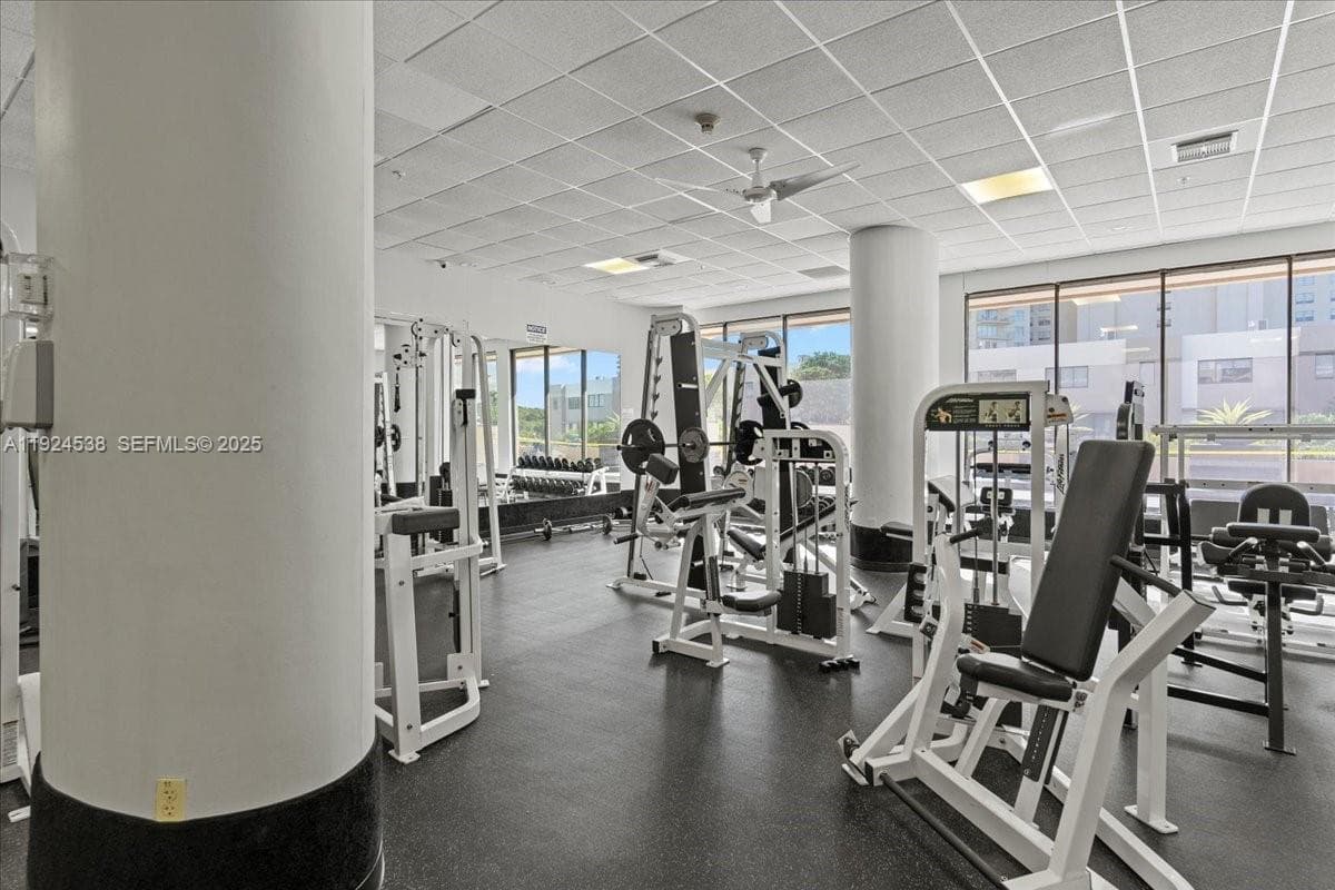 CRICKET CLUB CONDO · #PH05 in Miami - Photo 38