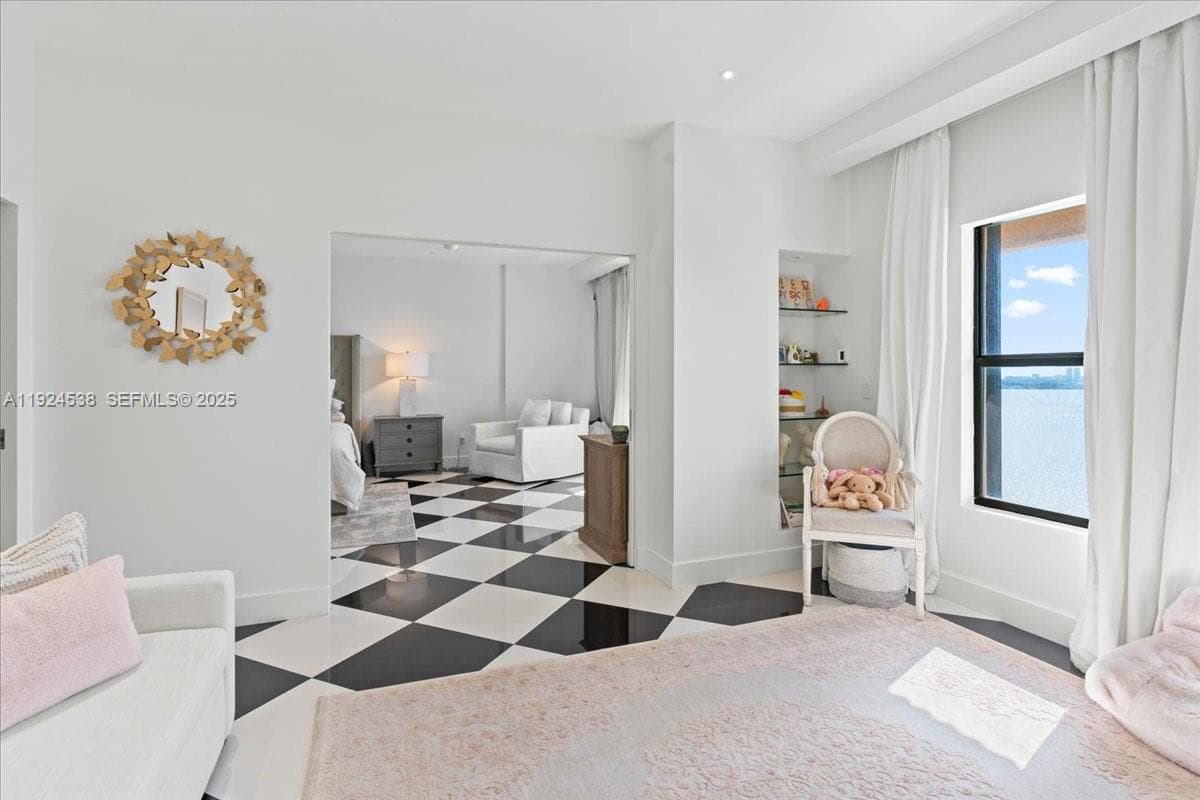 CRICKET CLUB CONDO · #PH05 in Miami - Photo 18