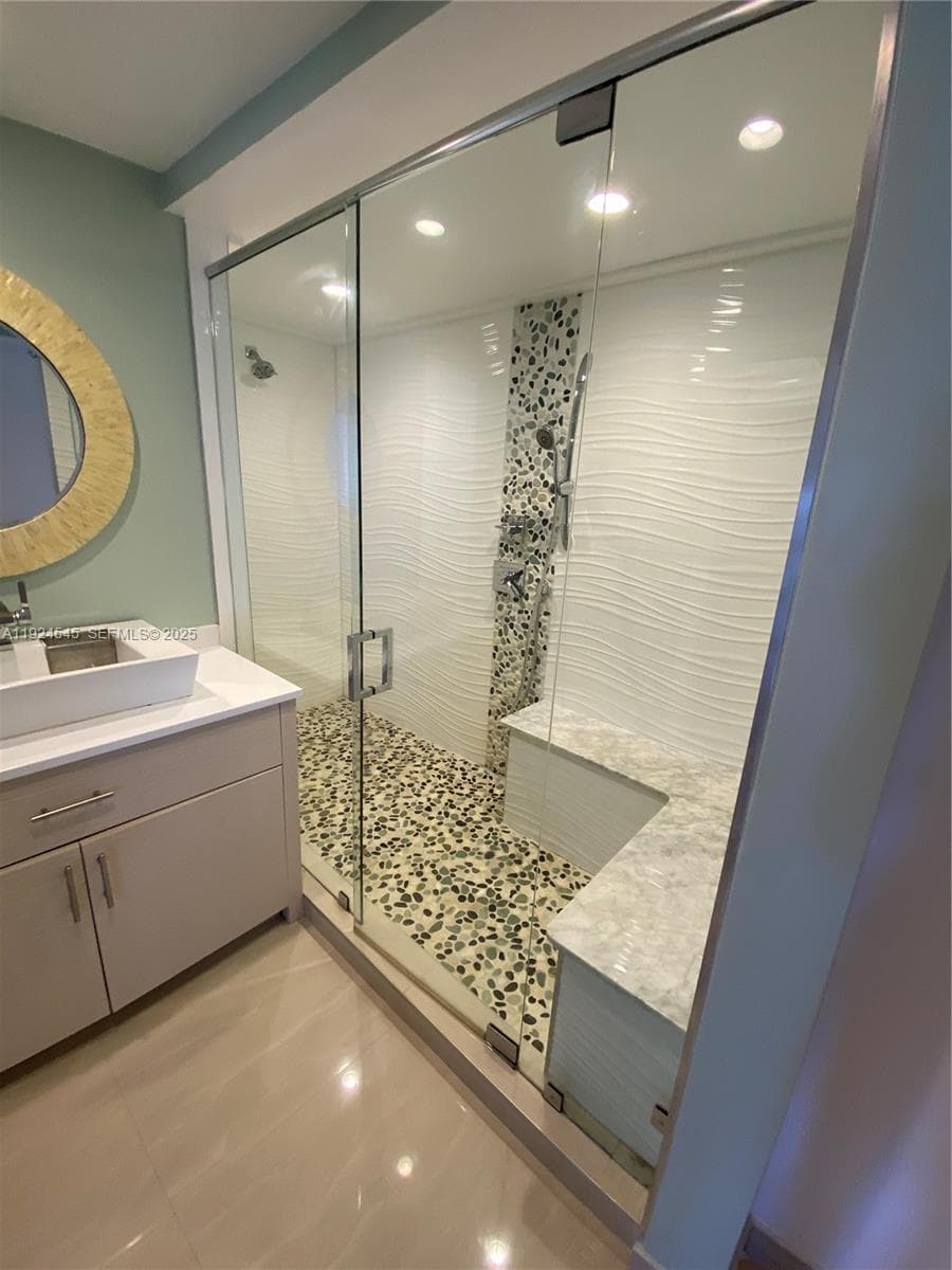 ALLINGTON TOWERS NORTH CO · #16J in Hollywood - Photo 6