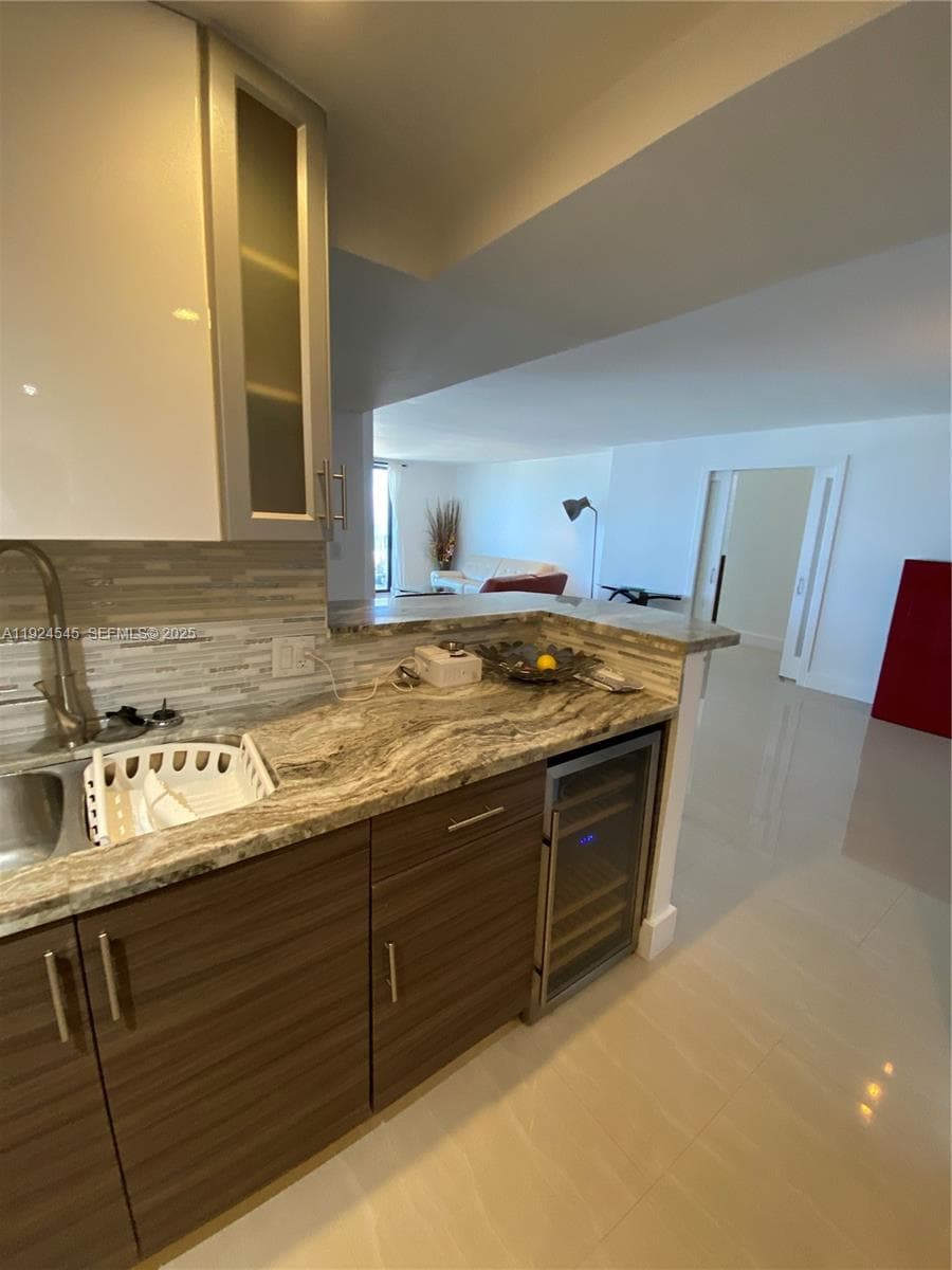ALLINGTON TOWERS NORTH CO · #16J in Hollywood - Photo 17