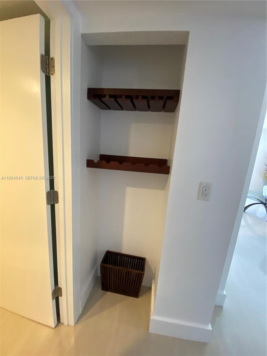 ALLINGTON TOWERS NORTH CO · #16J in Hollywood - Photo 20