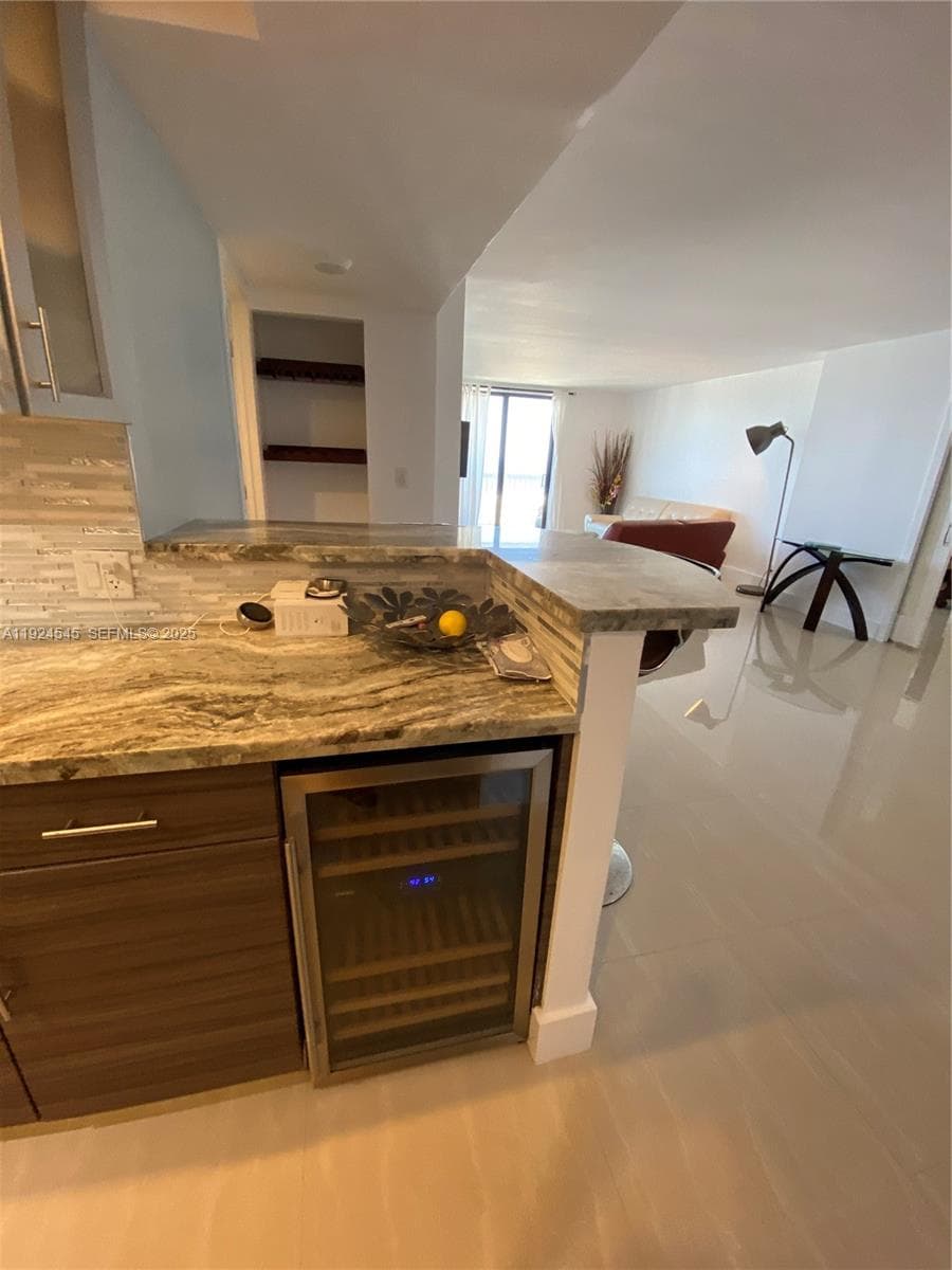ALLINGTON TOWERS NORTH CO · #16J in Hollywood - Photo 18
