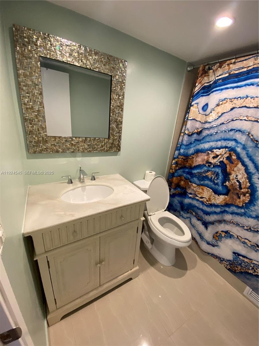 ALLINGTON TOWERS NORTH CO · #16J in Hollywood - Photo 21