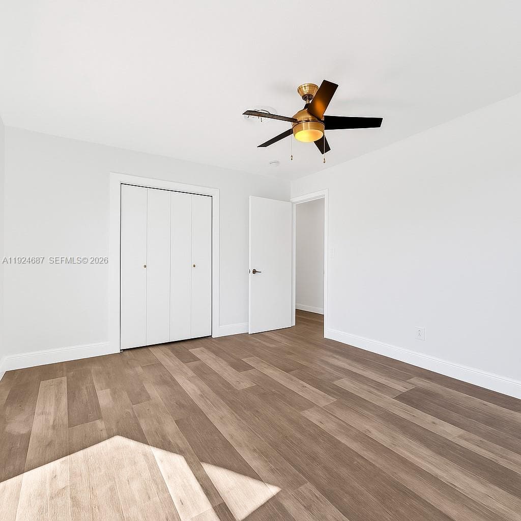 1520 NE 14th Ter #. photo 3
