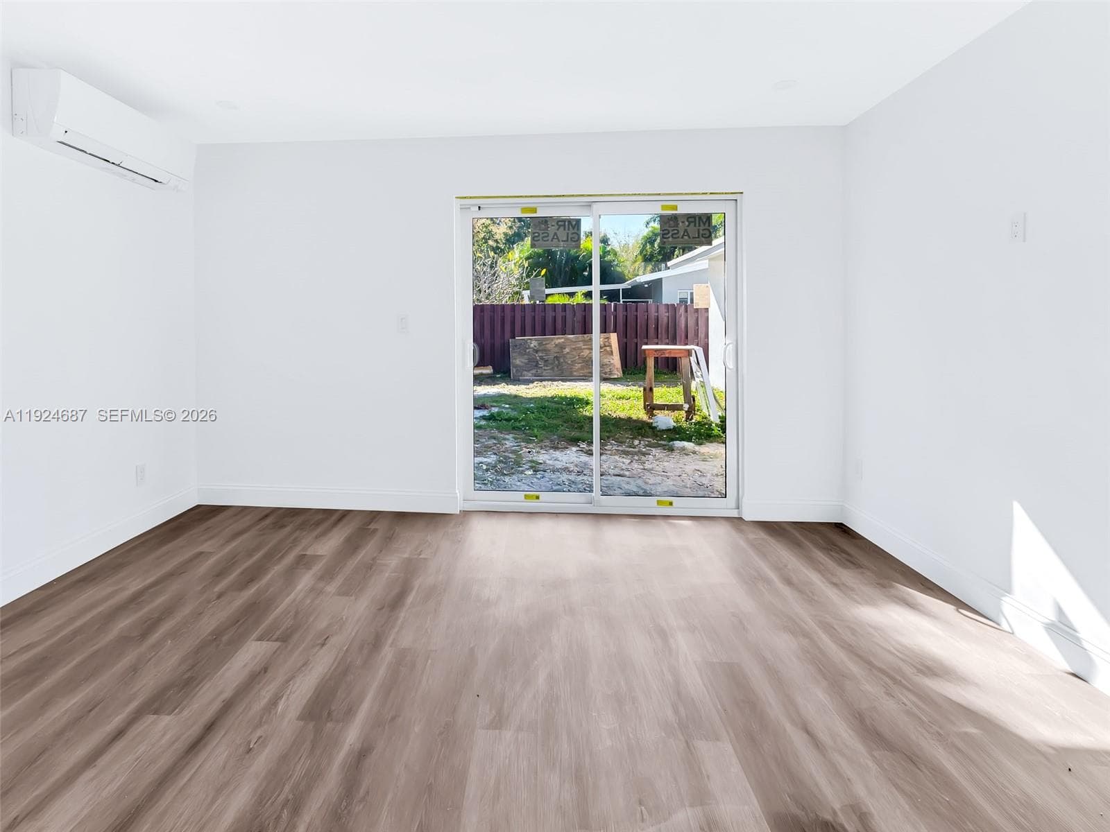 1520 NE 14th Ter #. photo 10