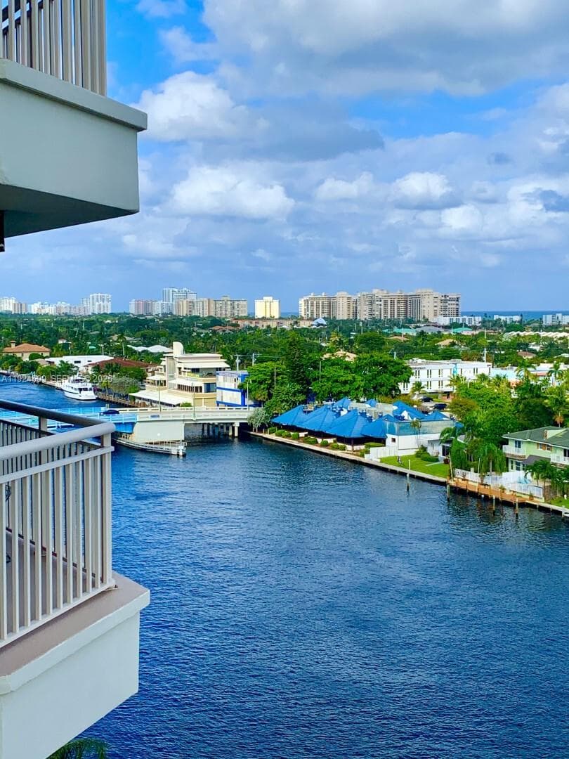 Pilot House · #914 in Fort Lauderdale - Photo 6