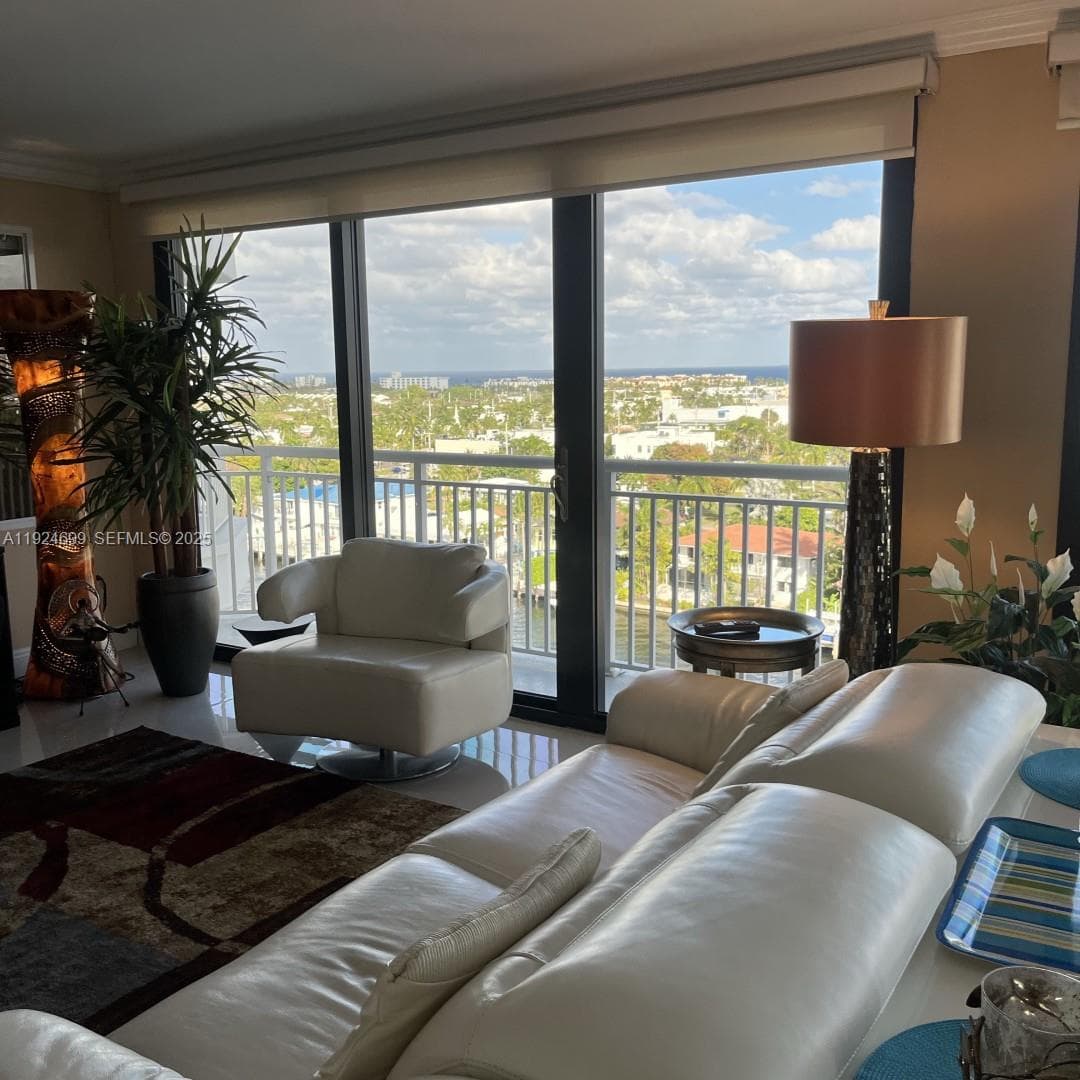 Pilot House · #914 in Fort Lauderdale - Photo 77