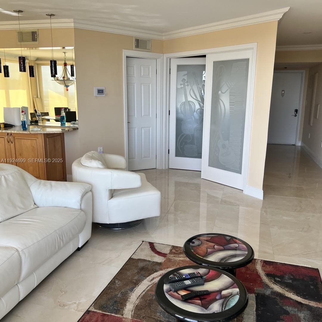 Pilot House · #914 in Fort Lauderdale - Photo 28