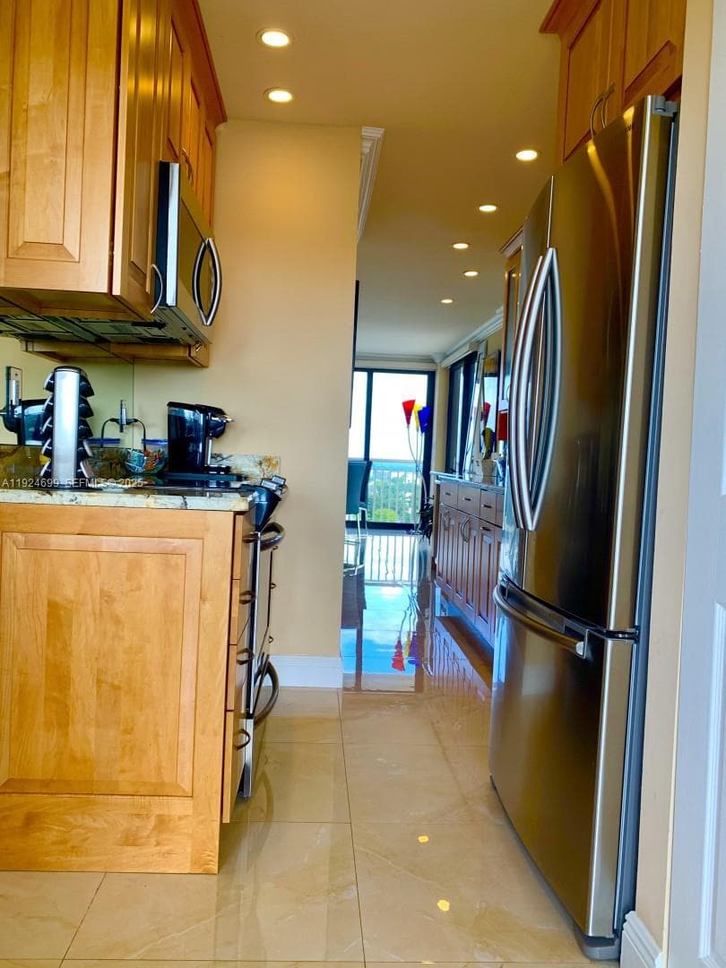 Pilot House · #914 in Fort Lauderdale - Photo 24