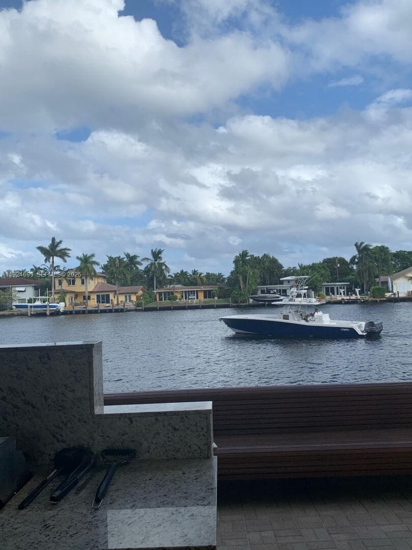 Pilot House · #914 in Fort Lauderdale - Photo 14