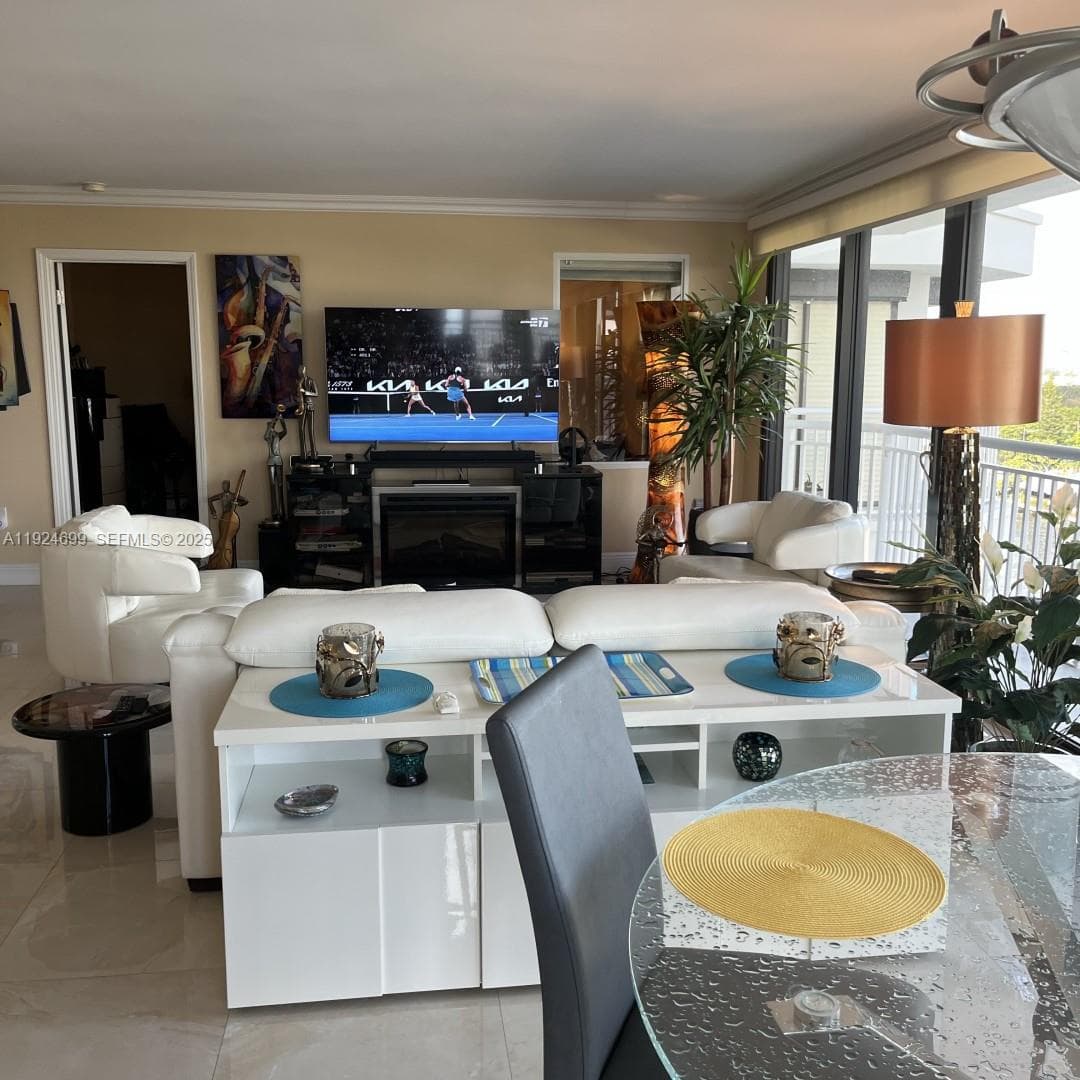 Pilot House · #914 in Fort Lauderdale - Photo 40