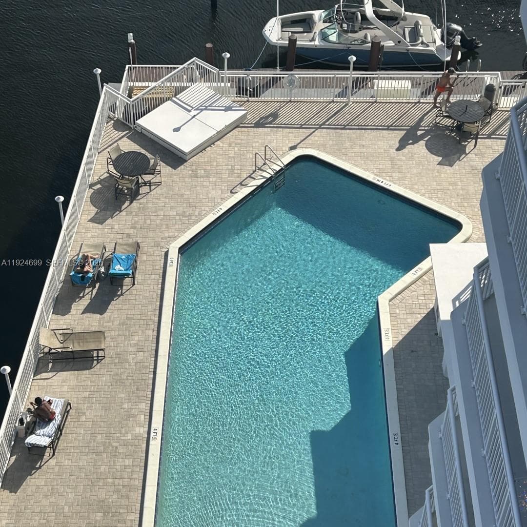 Pilot House · #914 in Fort Lauderdale - Photo 31