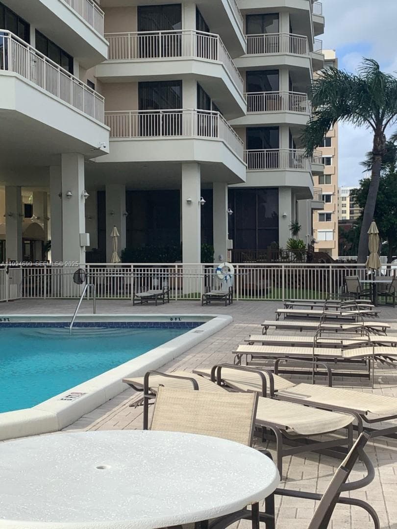 Pilot House · #914 in Fort Lauderdale - Photo 29