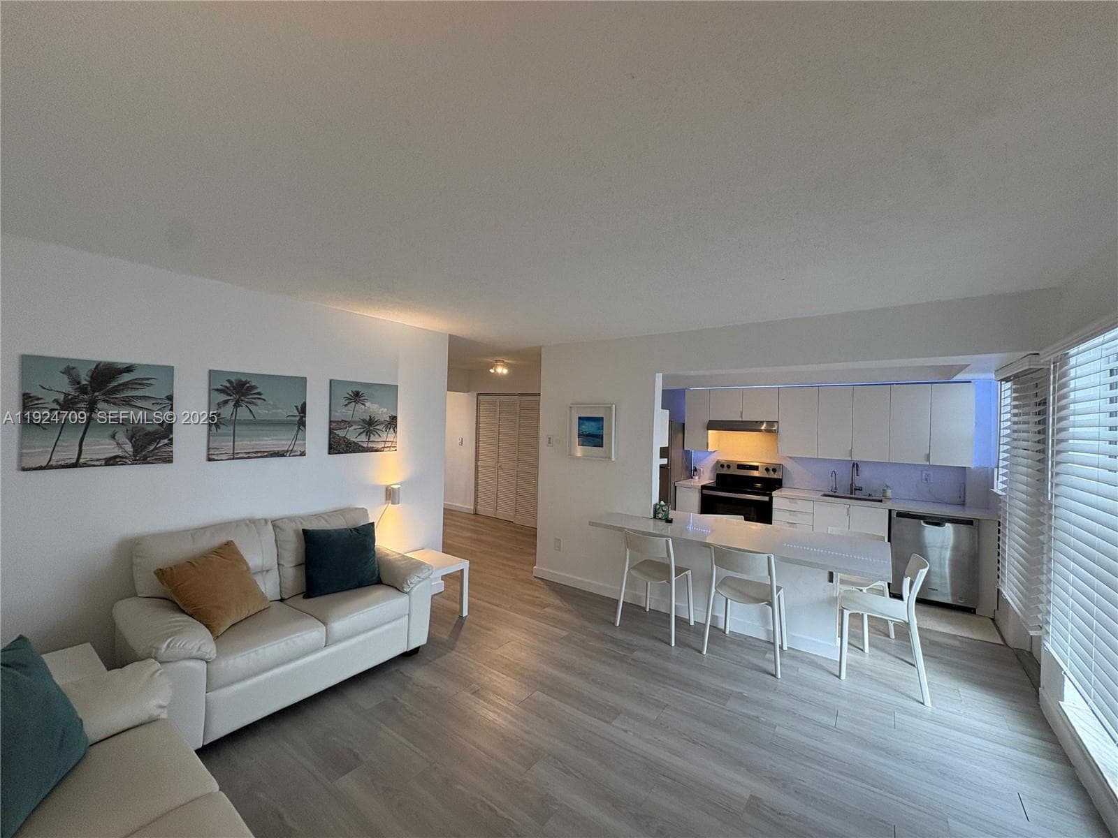 GOLDEN HOUSE CONDO · #806 in Miami Beach - Photo 1