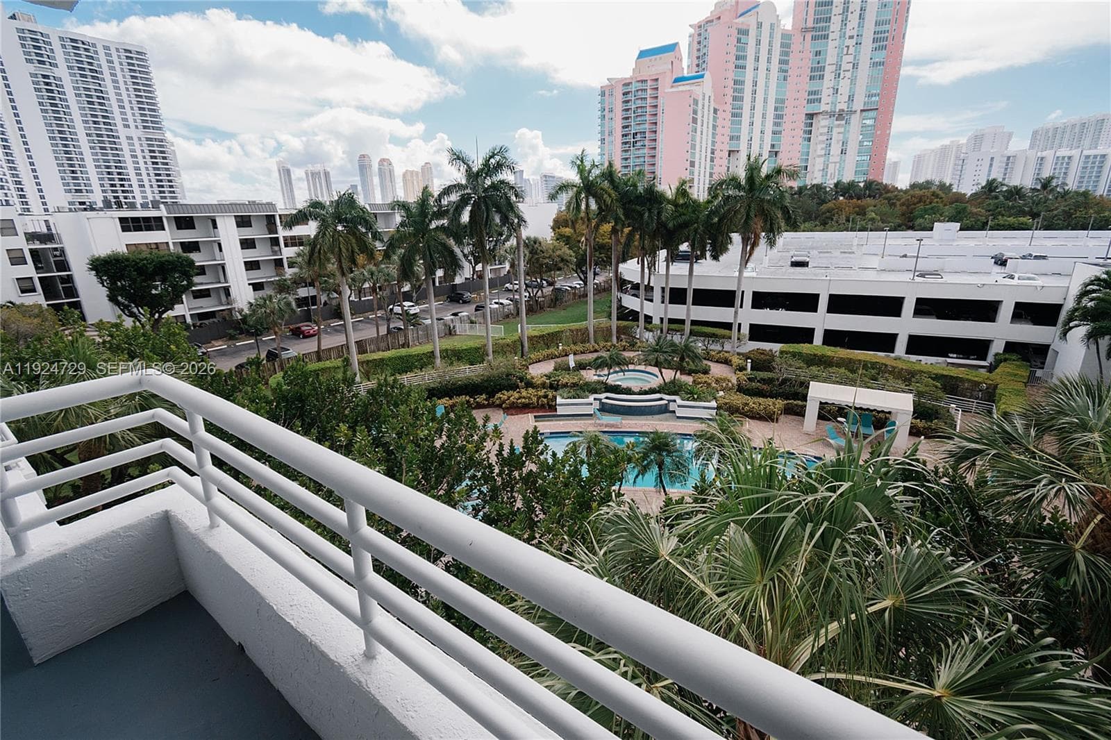 Parc Central Aventura Eas · #515 in Aventura - Photo 14