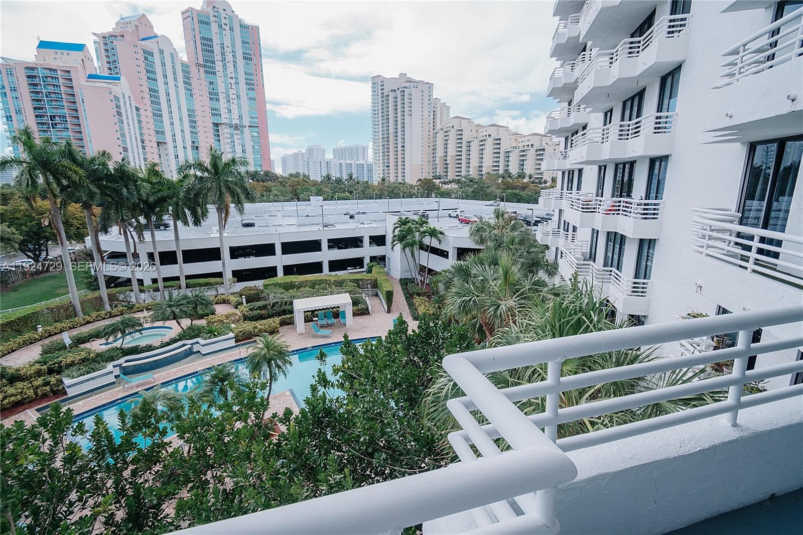 Parc Central Aventura Eas · #515 in Aventura - Photo 18