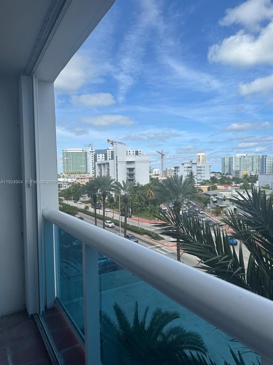 AQUASOL CONDO · #6-C in Miami Beach - Photo 2