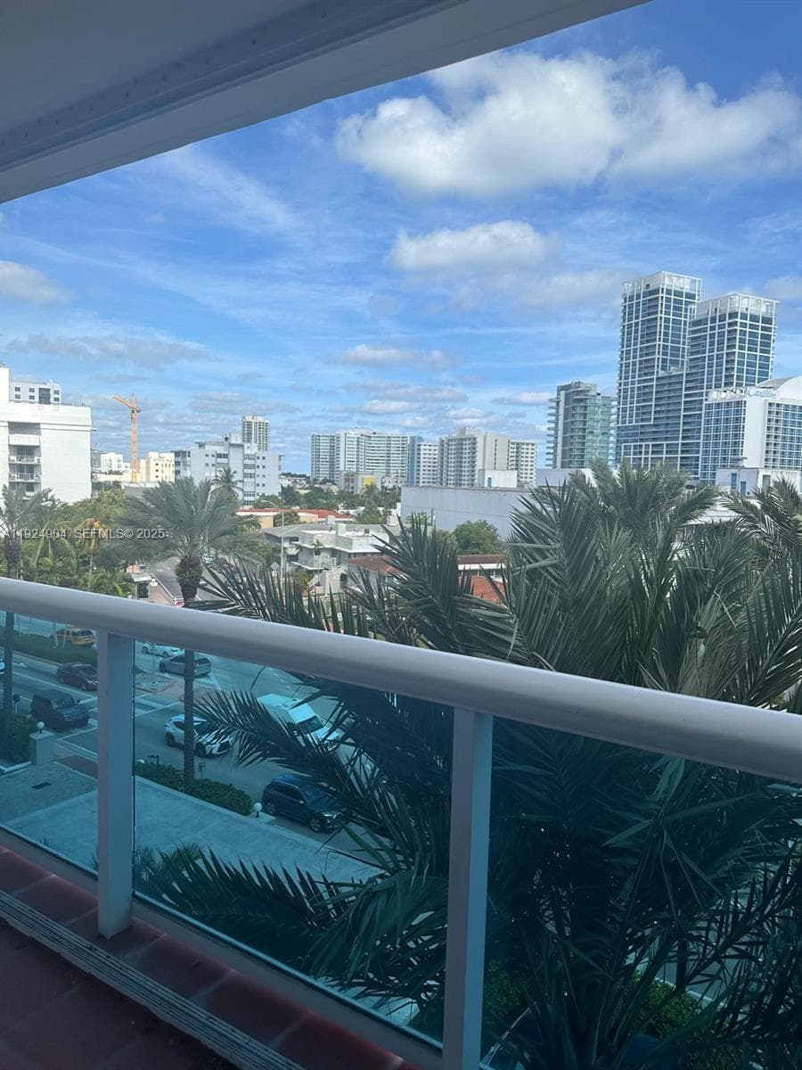 AQUASOL CONDO · #6-C in Miami Beach - Photo 3