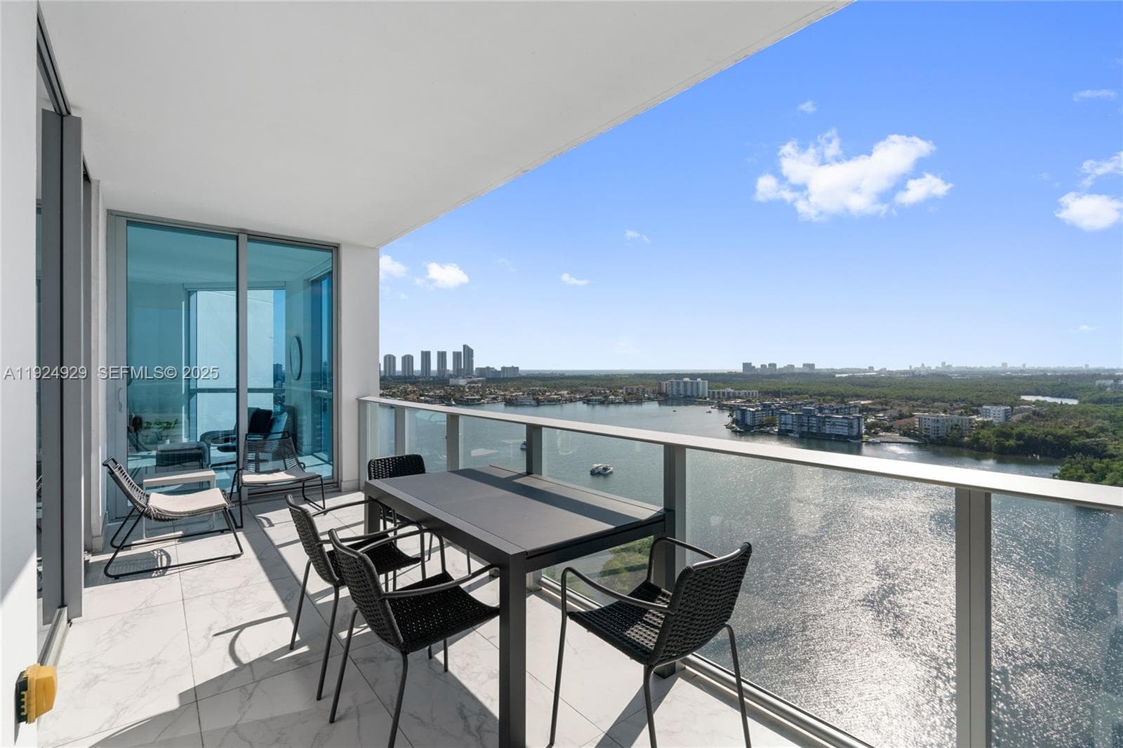 MARINA PALMS RESIDENCES · #2002 in North Miami Beach - Photo 2