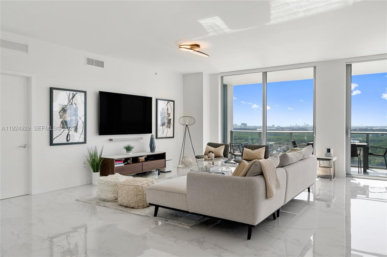 MARINA PALMS RESIDENCES · #2002 in North Miami Beach - Photo 13