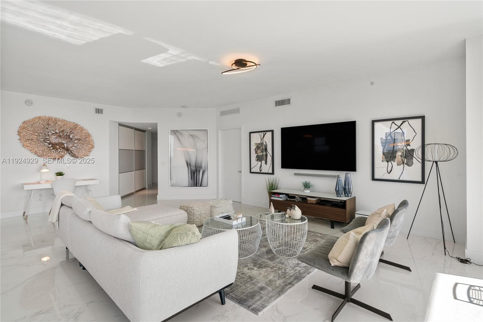MARINA PALMS RESIDENCES · #2002 in North Miami Beach - Photo 22