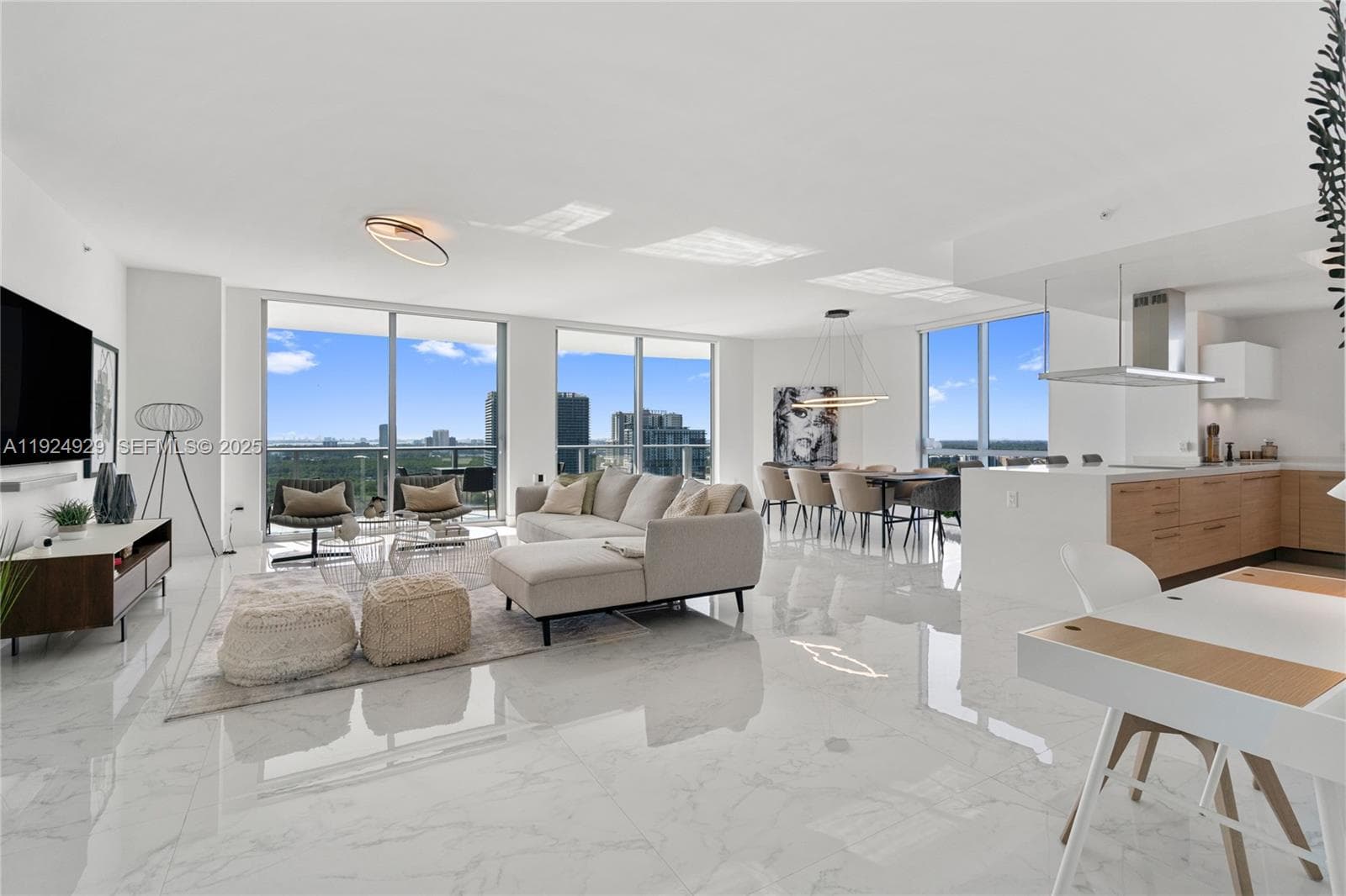 MARINA PALMS RESIDENCES · #2002 in North Miami Beach - Photo 1
