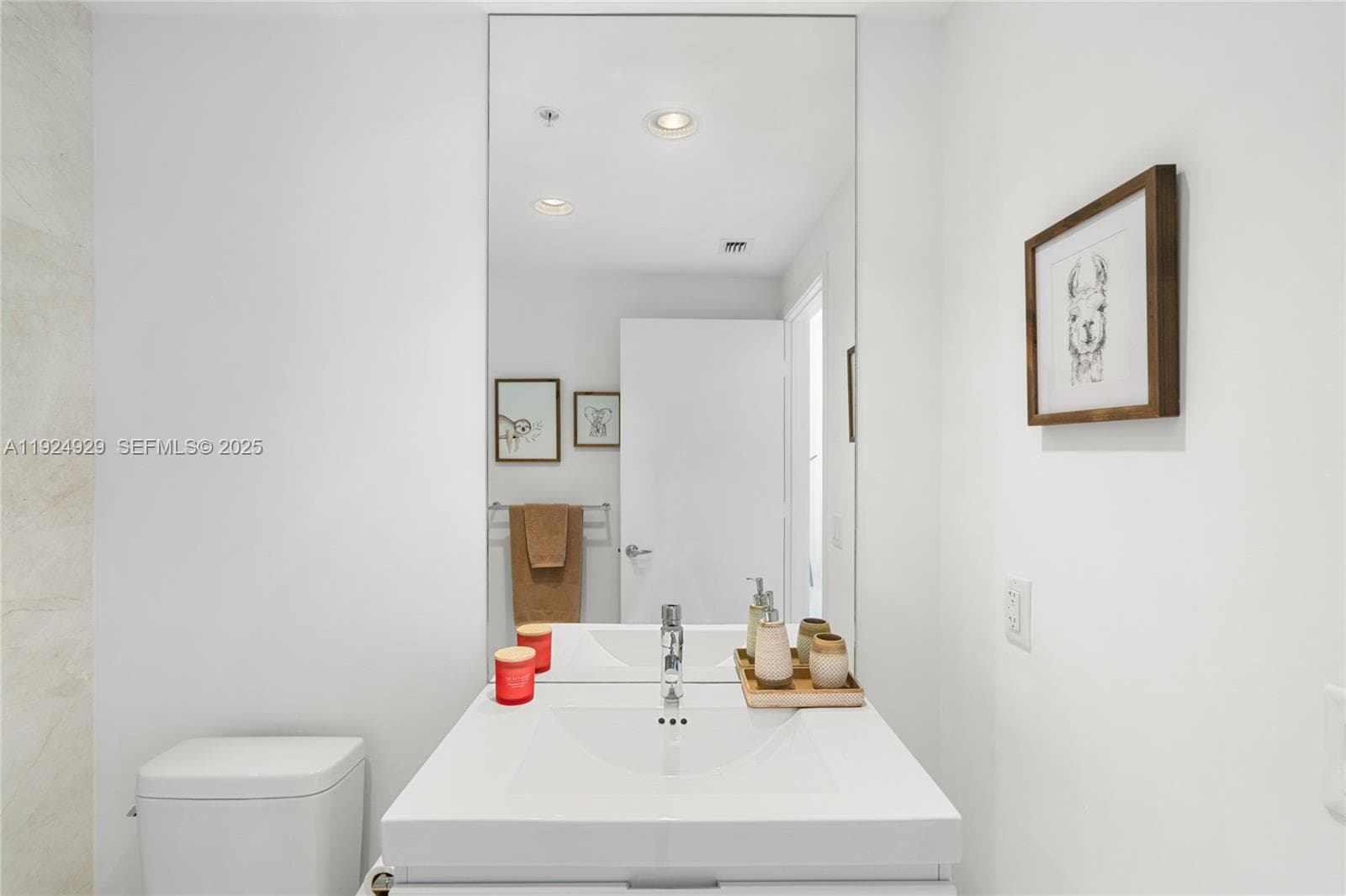 MARINA PALMS RESIDENCES · #2002 in North Miami Beach - Photo 45