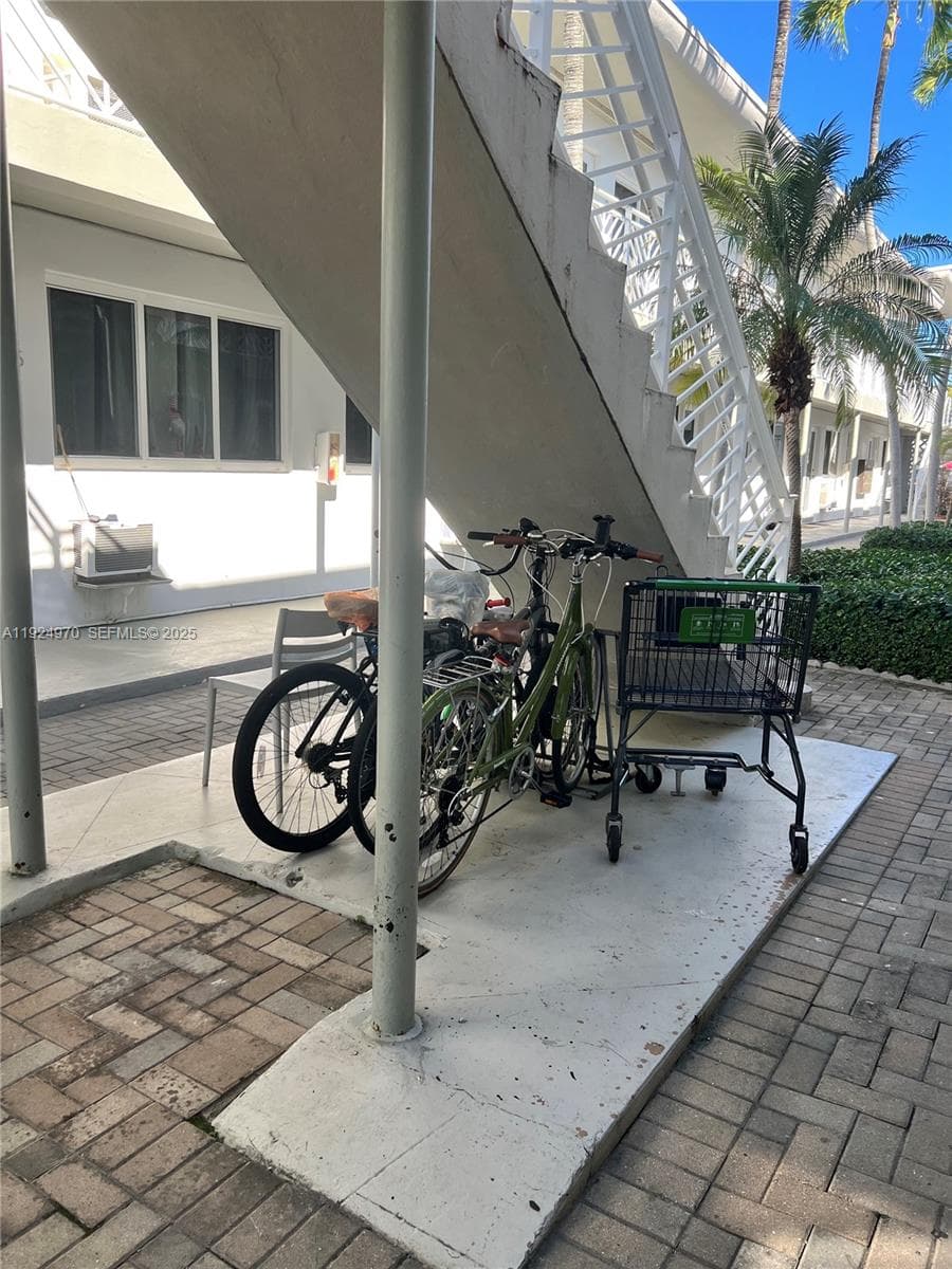 THE CORVETTE CONDO · #1B in Miami Beach - Photo 13